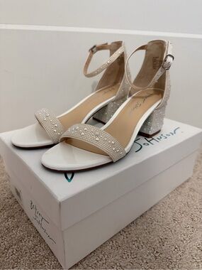 Betsey Johnson Pearl Heels